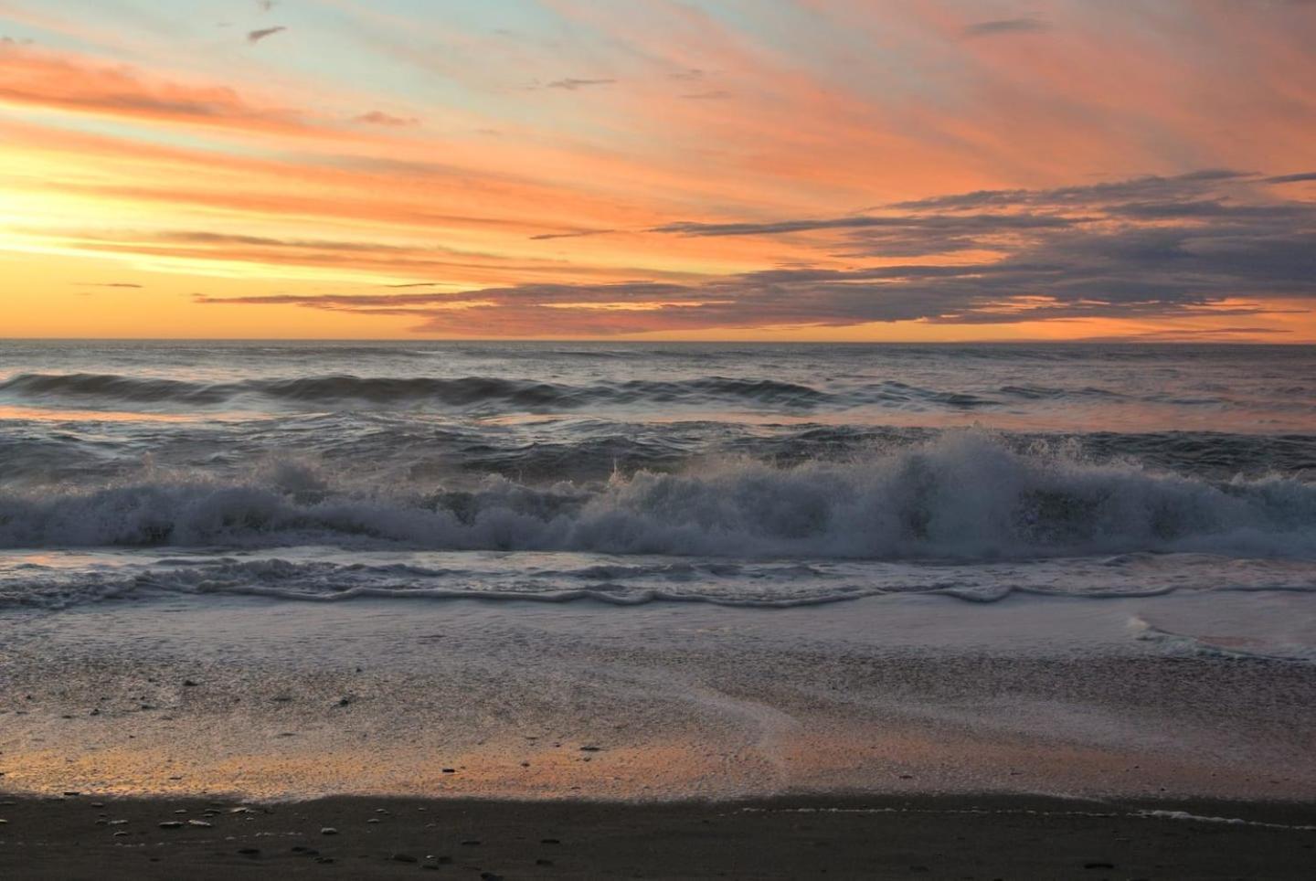 Break * Hokitika
